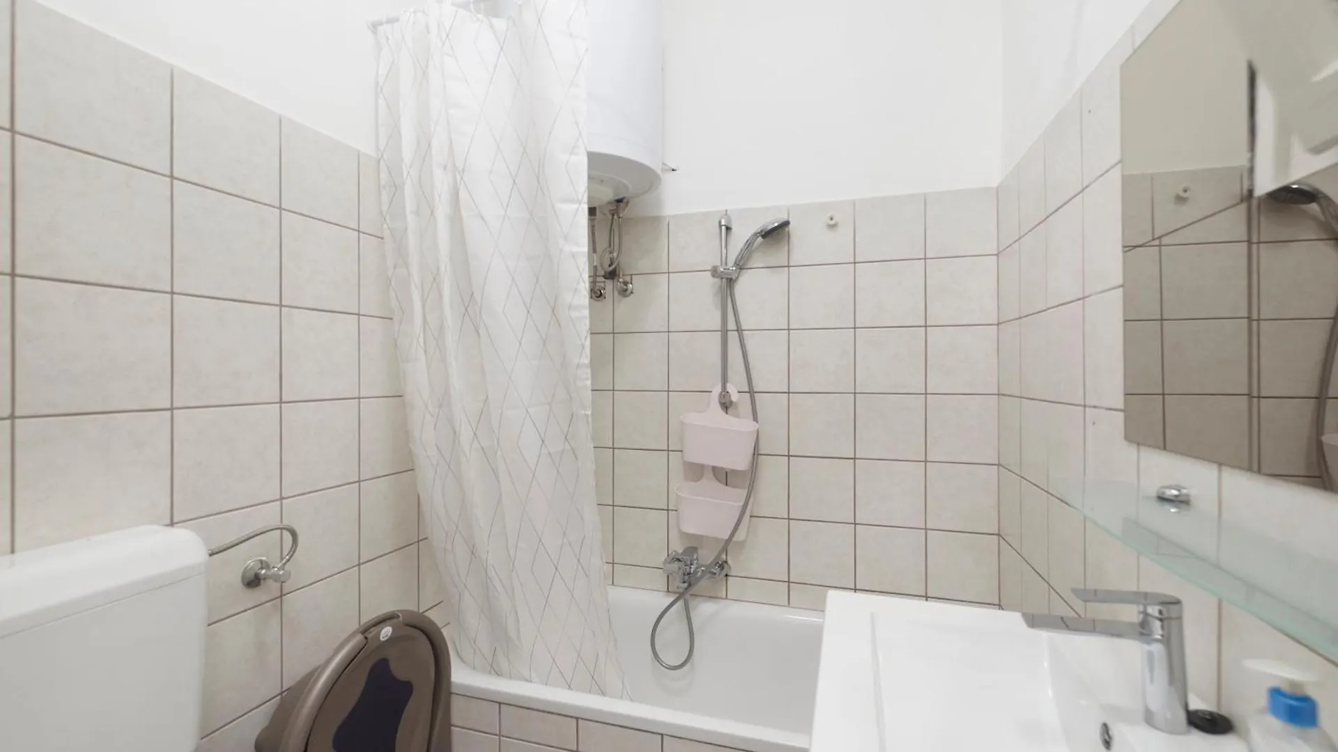 Tinodi Down Town Apartment Budapest Hungary